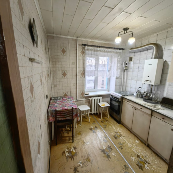 Фото Продам 2к квартиру на кв. Щербакова, г. Луганск