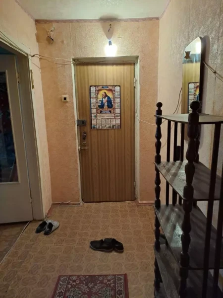 Фото 2- к квартира в районе ТРЦ СТОЛИЦА г. Алчевск #1026