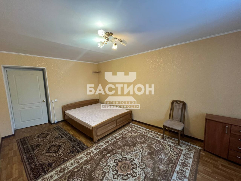 Фото 3-х комнатная квартира, квартал Мирный, 4А, ID:1999303