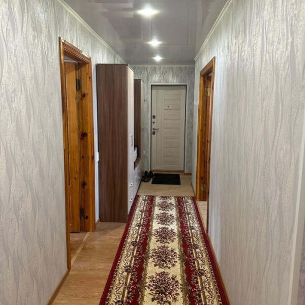 Фото Продам 4-х комн квартиру с АО в городе Луганск улица Тухачевского