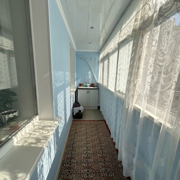 Фото Продам 4-х комн квартиру с АО в городе Луганск улица Тухачевского