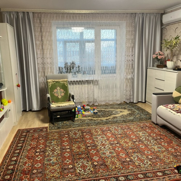 Фото Продам 4-х комн квартиру с АО в городе Луганск улица Тухачевского