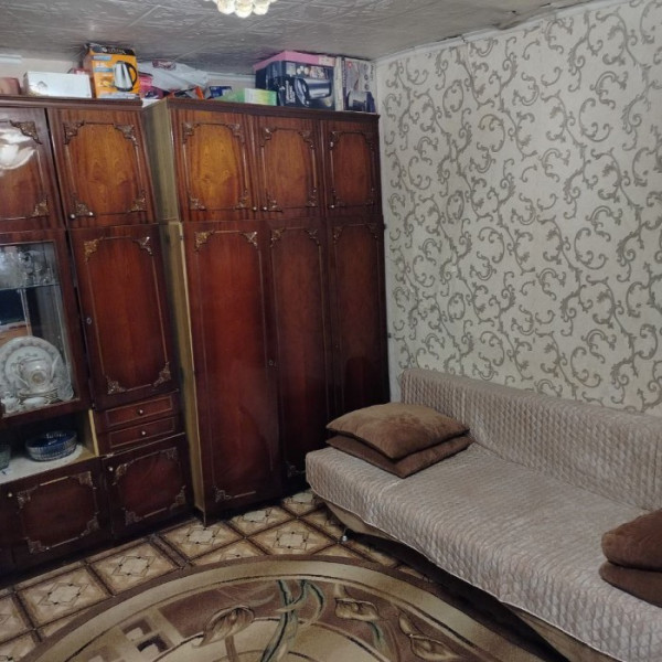 Фото Продам два флигеля в районе ул Луганской Правды.