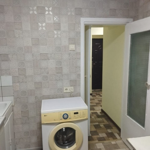 Фото Продам 1к квартиру в Центре г Луганск ул Коцюбинского