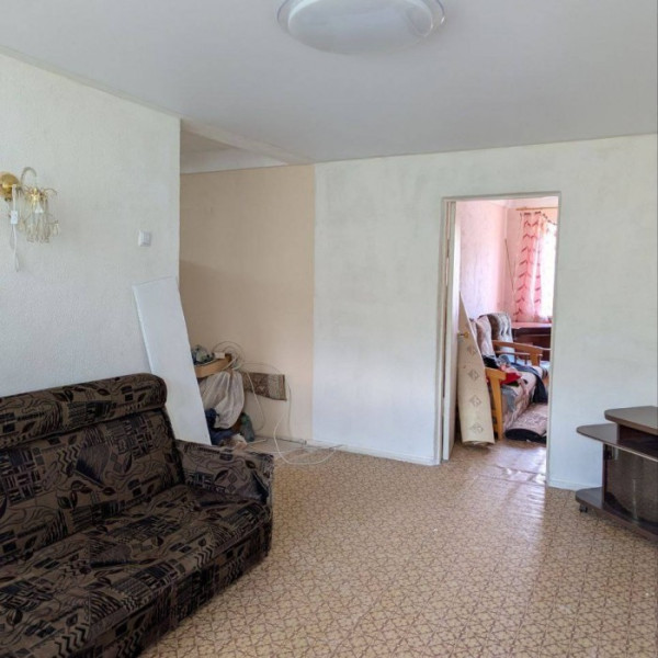 Фото Продам 3-комнатную квартиру кв. Ватутина (р-н маш. института) 5/5 этаж