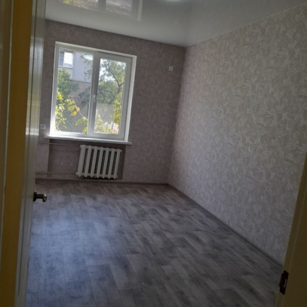 Фото № 7118 Продам 2х комн. квартиру в р-не ДК Химиков