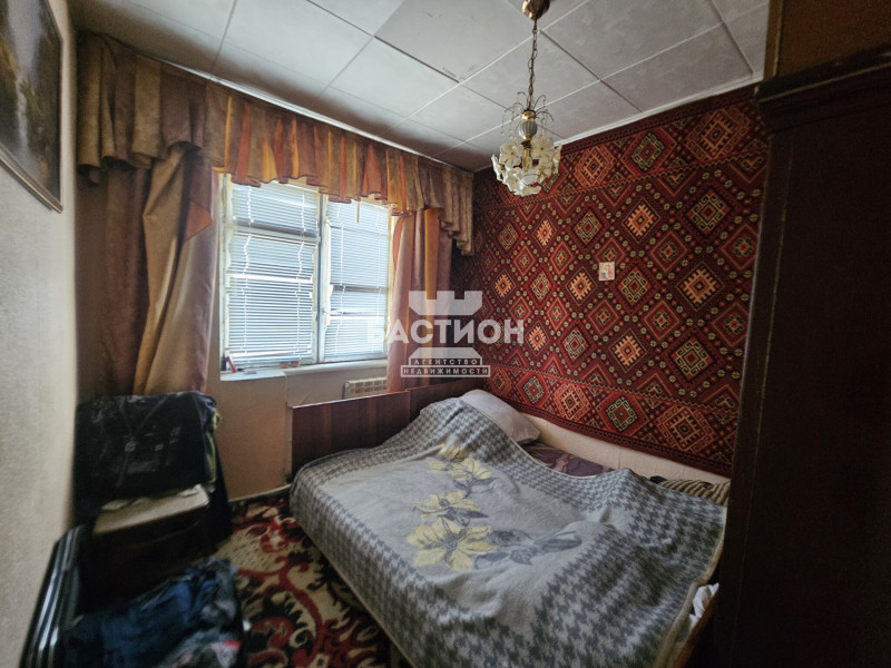 Фото Продаётся трёхкомнатная квартира, 47,2 м²