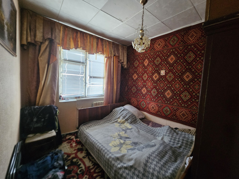 Продаётся трёхкомнатная квартира, 47,2 м²