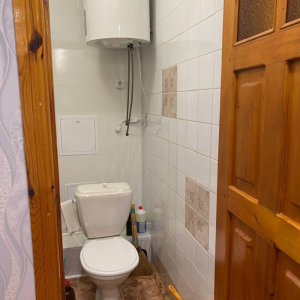 Фото Продам 4к квартиру с автономным отоплением в кирпичном доме. Ул. Тухачевского.