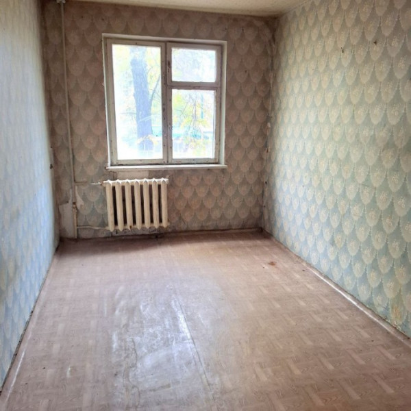 Фото Продам 3-к квартиру на кв. Шевченко, г.Луганск.