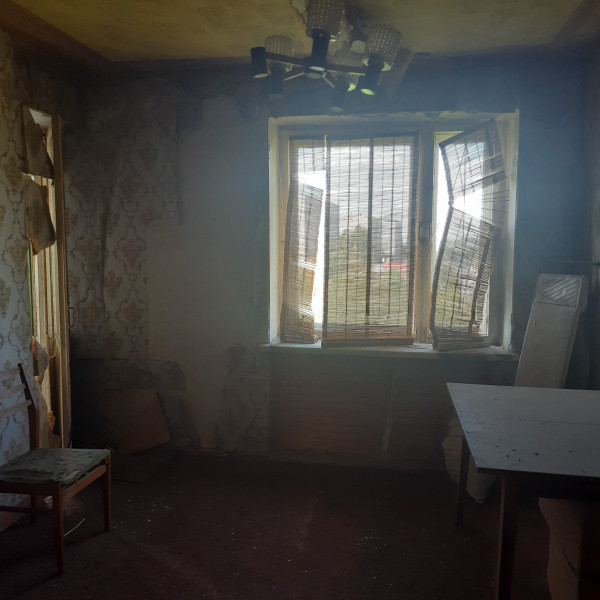 Фото №683 Продаётся 4 комн. кв-ра, г. Перевальск, ул. Ленина, р-н МФЦ.