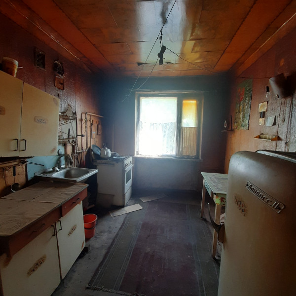 Фото №683 Продаётся 4 комн. кв-ра, г. Перевальск, ул. Ленина, р-н МФЦ.