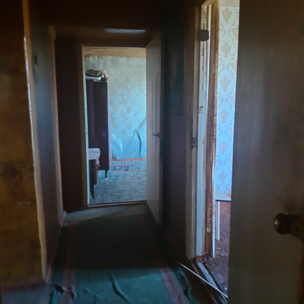 Фото №683 Продаётся 4 комн. кв-ра, г. Перевальск, ул. Ленина, р-н МФЦ.