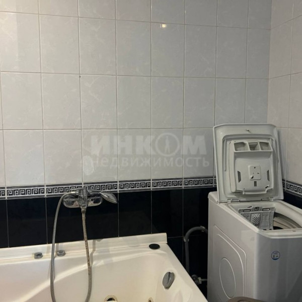 Фото Продам 2к кв. Степной 4