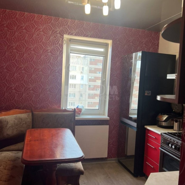 Фото Продам 2к кв. Степной 4