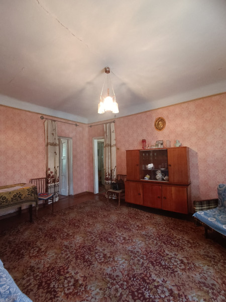 Фото № 855 Продается 3-х комнатная квартира по ул.Горького