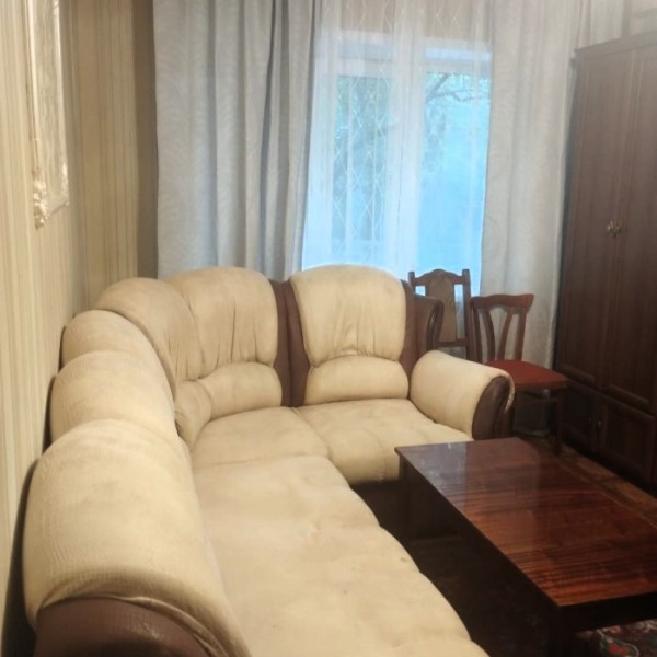 Фото № 6794 Продам 2х комн. квартиру в р-не маг. "Рина"