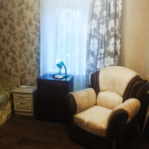 Фото № 6794 Продам 2х комн. квартиру в р-не маг. "Рина"