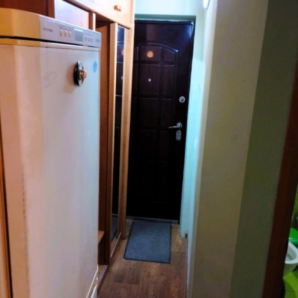 Фото № 6794 Продам 2х комн. квартиру в р-не маг. "Рина"