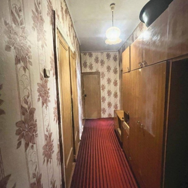Фото Продам 2-х комн квартиру в г Луганск Городок ЛНАУ