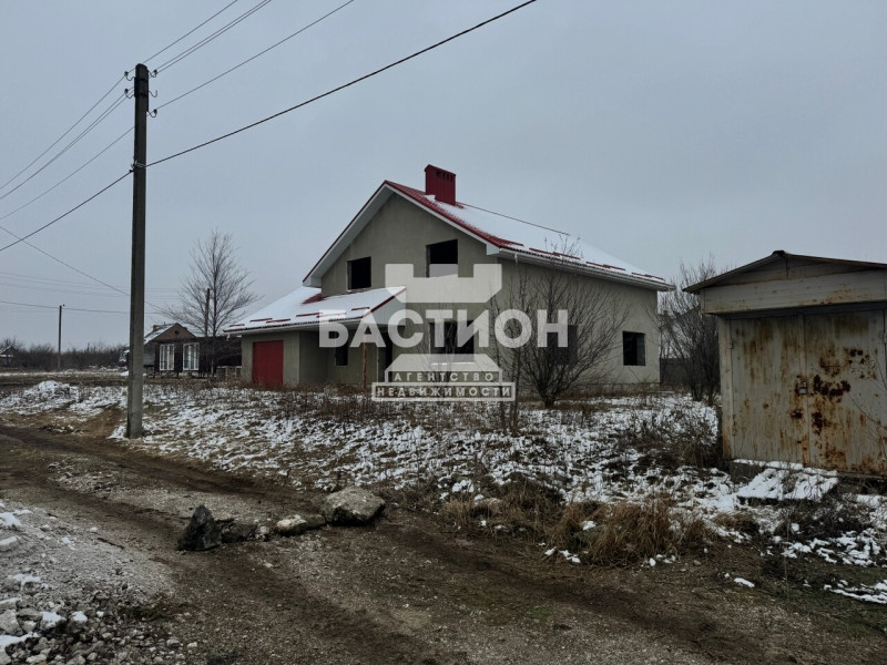 Дом, улица Каштановая, ID: 2042091