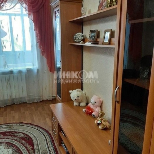 Фото Продам 2-х комн квартиру в г. Луганск кв. Волкова