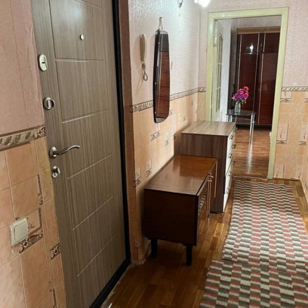 Фото № 7167 Продам 2х комн. квартиру в р-не маг. "Бирюса"