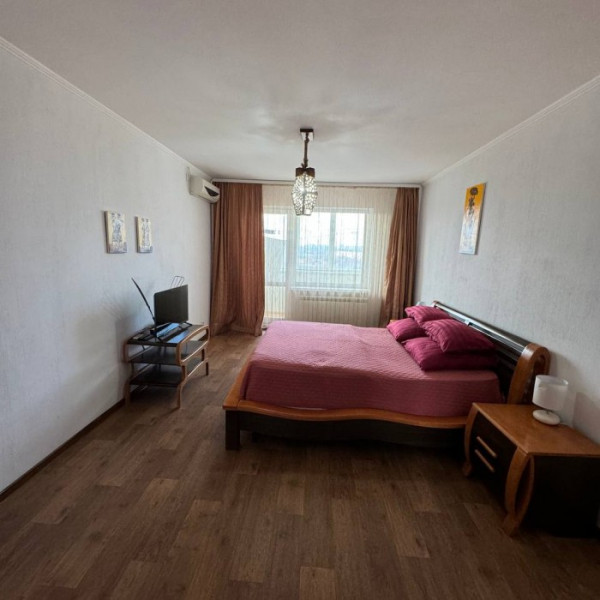 Фото Продам 4-х комнатную кваpтиру ул. Энри Барбюса