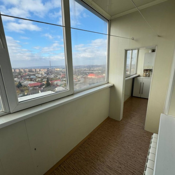 Фото Продам 4-х комнатную кваpтиру ул. Энри Барбюса