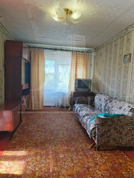 Фото Сдам 2-х комнатную квартиру на длительный срок (Стаханов, ул. Бурбело, 11)