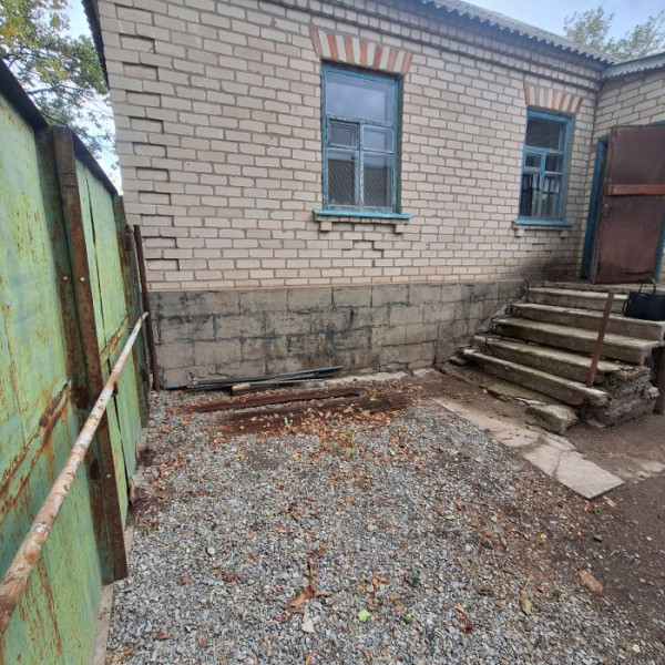 Фото Продам дом в городе Луганск поселок Тепличное