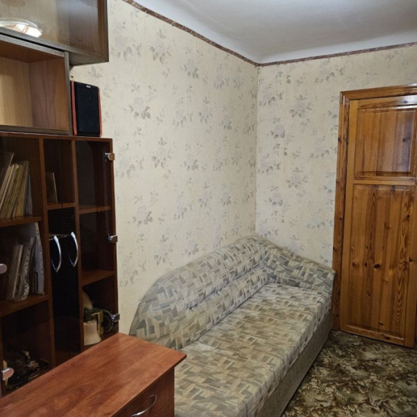 Фото Продам 2х комнатную квартиру г. Луганск, кв. Шевченко