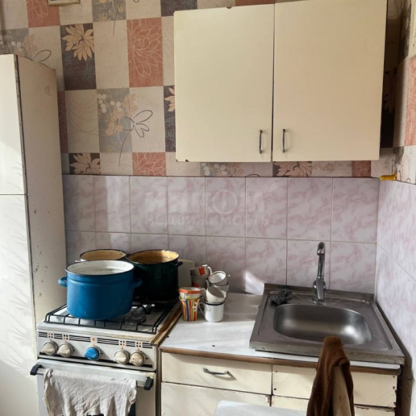 Фото Продам 1-комн квартиру в городе Луганск квартал Гагарина