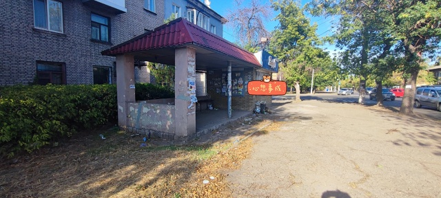 СДАМ В АРЕНДУ КИОСК (г. Алчевск, перекресток Фрунзе-Кирова)