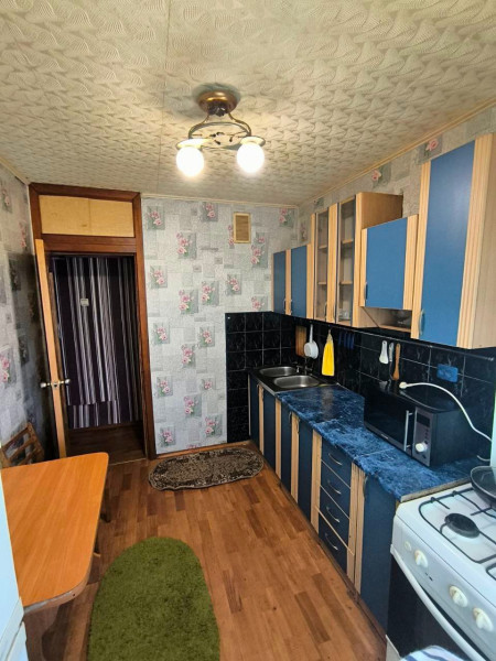 Фото Квартира г. Стаханов (ул. Юных Ленинцев, д. 21)