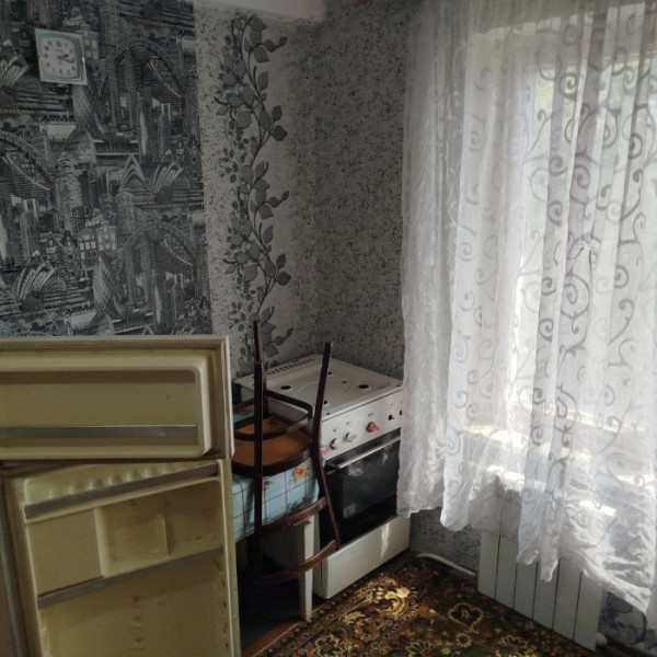 Фото Продаётся 1-комнатная квартира под ремонт