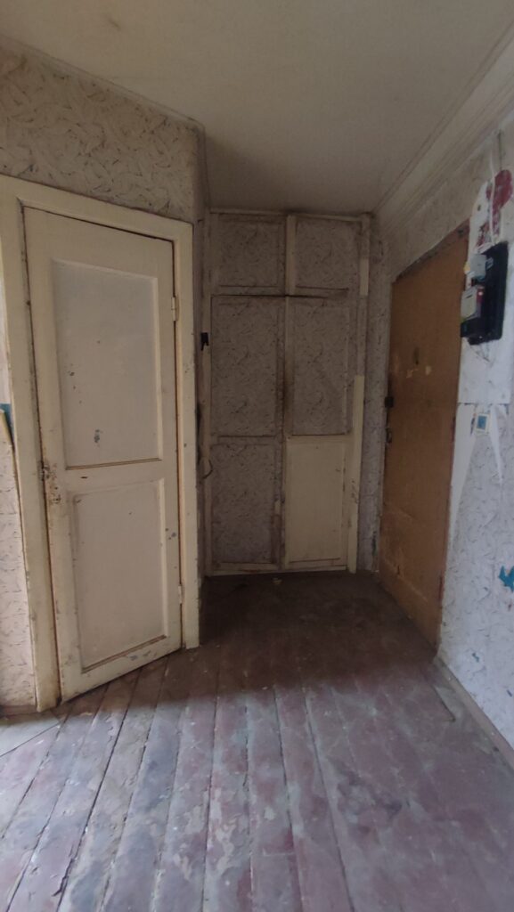 №704, Продается 1-но комнатная квартира по ул. Запорожской, район магазина Арбат