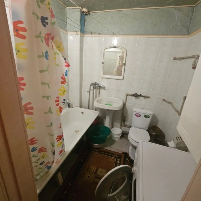 Фото 7346 Продам 1 комн. квартиру в р-не СШ 6