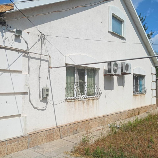 Продам дом в г. Луганске , ул. Чкалова ( р-н т\ц Атриум)