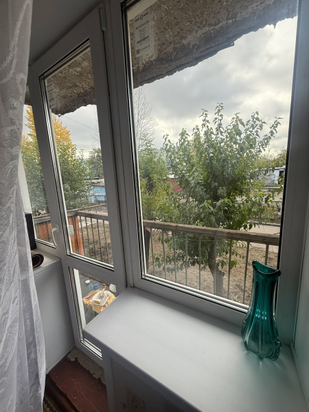 Фото Сдам 2-х комнатную квартиру на длительный срок (г. Ирмино, ул. Богатая, 15)