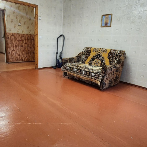 Фото Продам 4-х комн квартиру с АО в городе Луганск улица Победоносная