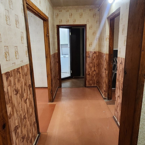 Фото Продам 4-х комн квартиру с АО в городе Луганск улица Победоносная