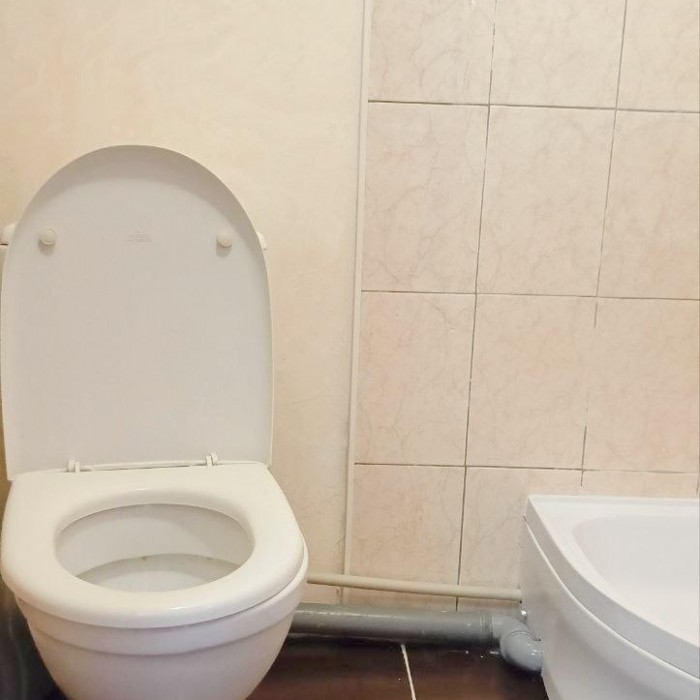 Фото Сдам небольшую квартиру на длительный срок на кв. Жукова ( напротив университета им. Даля).