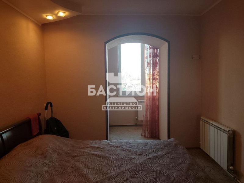 3-х комнатная квартира, улица Челюскинцев, 143 ID:2093750