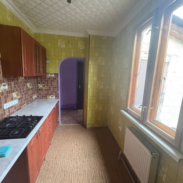 Фото Продам квартиру в городе Луганск поселок Тепличное