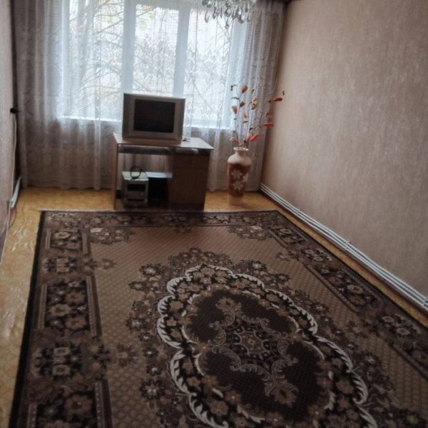 Фото Продам 2-комн квартиру в г. Луганск п. Юбилейный кв. Шахтерский