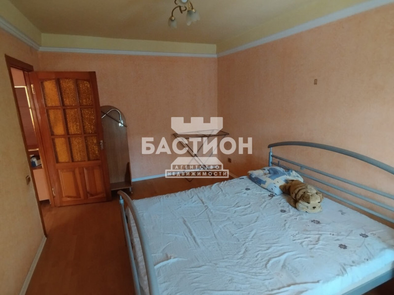 Фото 3-х комнатная квартира, квартал Ватутина 15 , ID:2046010