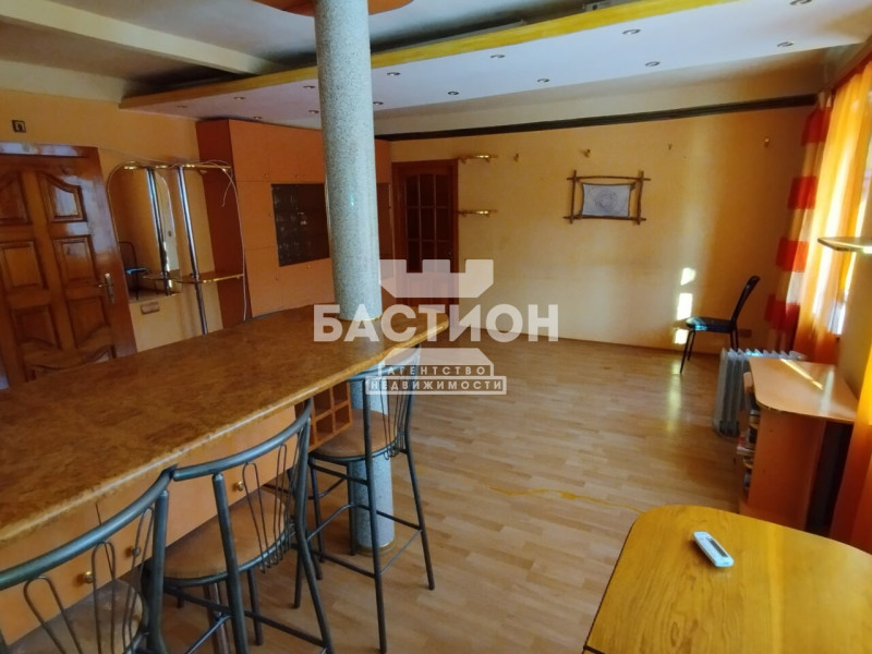 Фото 3-х комнатная квартира, квартал Ватутина 15 , ID:2046010