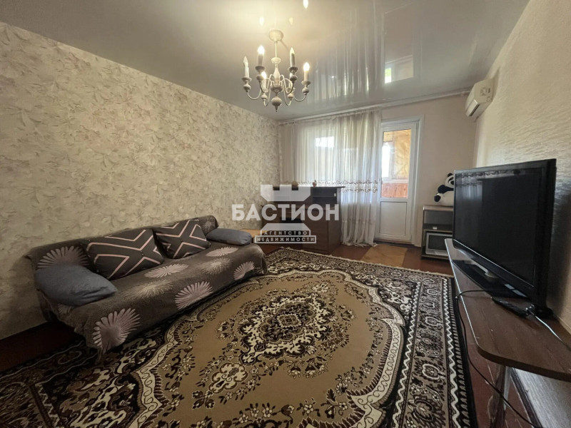 Фото 2-комнатная квартира, квартал Героев Сталинграда, 3 ID:2147147