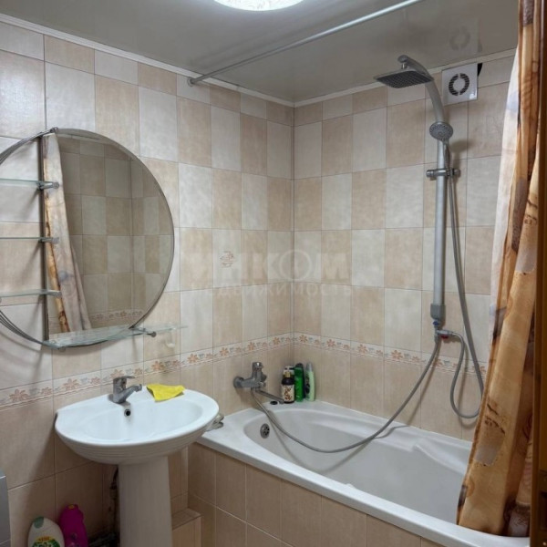 Фото Продам 2к ул. Коцюбинского Центр Города